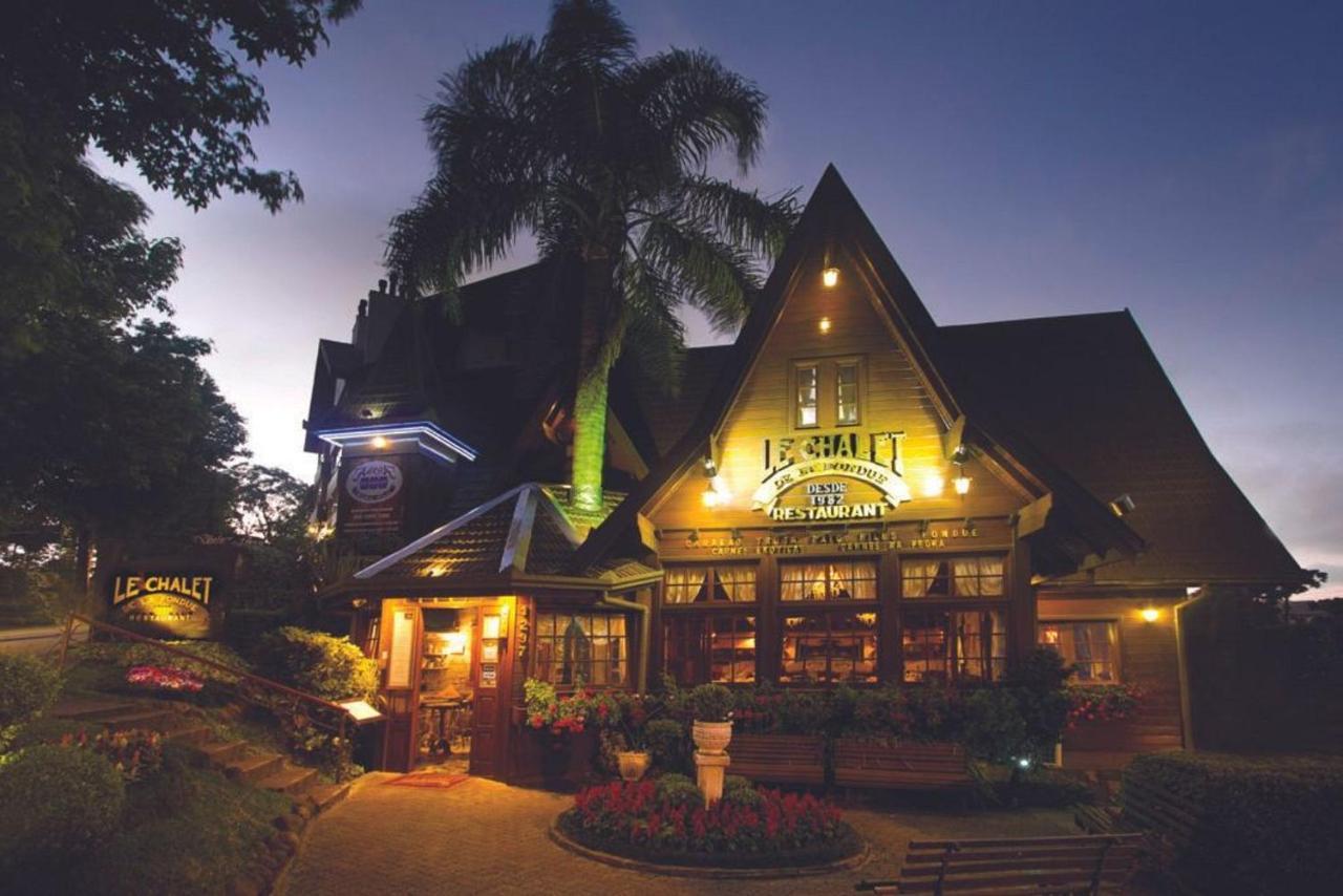 Apart-Hotel Em Gramado, Padrao 4 Estrelas, No Centro Buitenkant foto