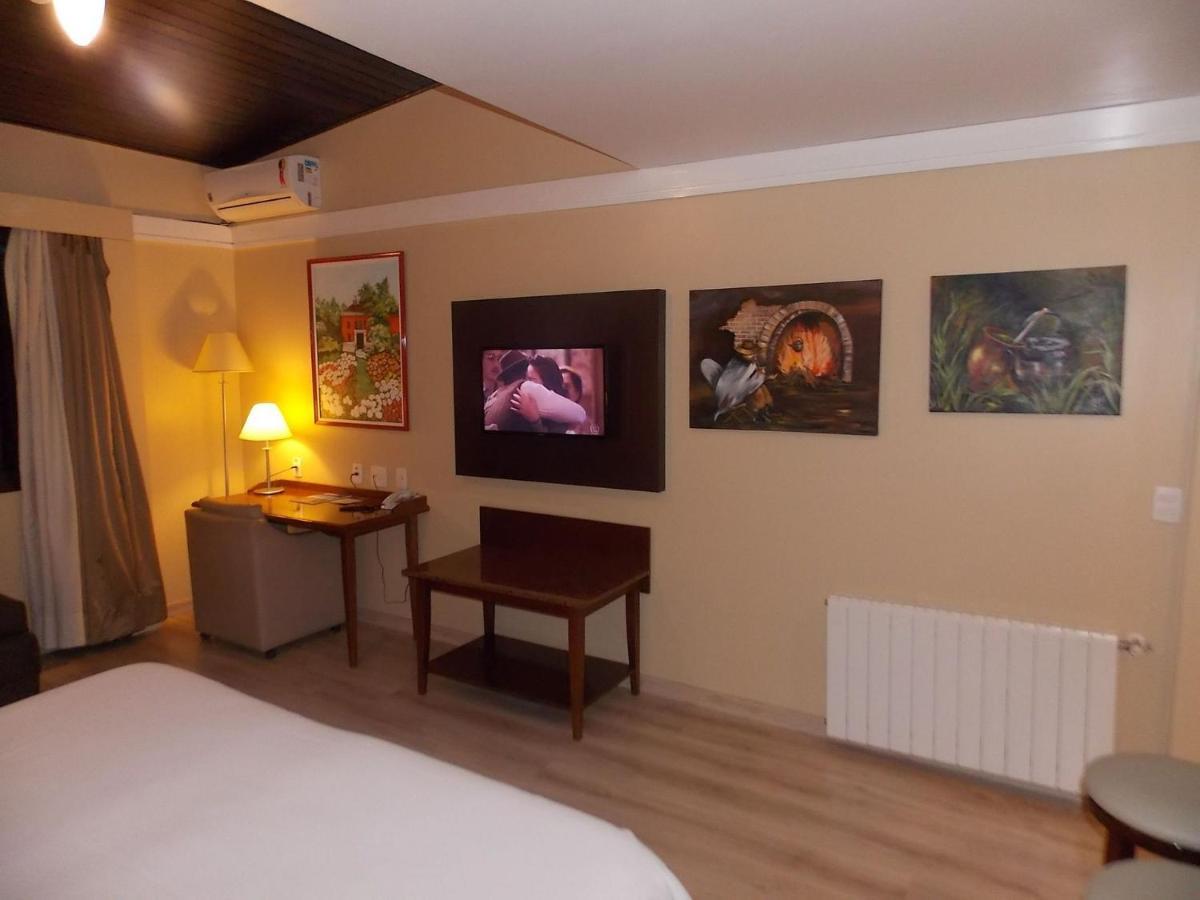 Apart-Hotel Em Gramado, Padrao 4 Estrelas, No Centro Buitenkant foto
