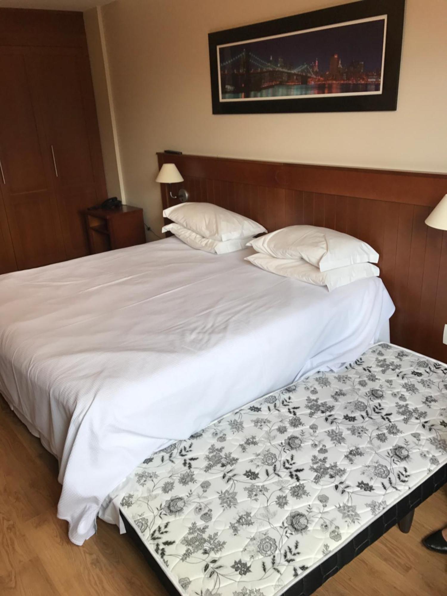 Apart-Hotel Em Gramado, Padrao 4 Estrelas, No Centro Buitenkant foto
