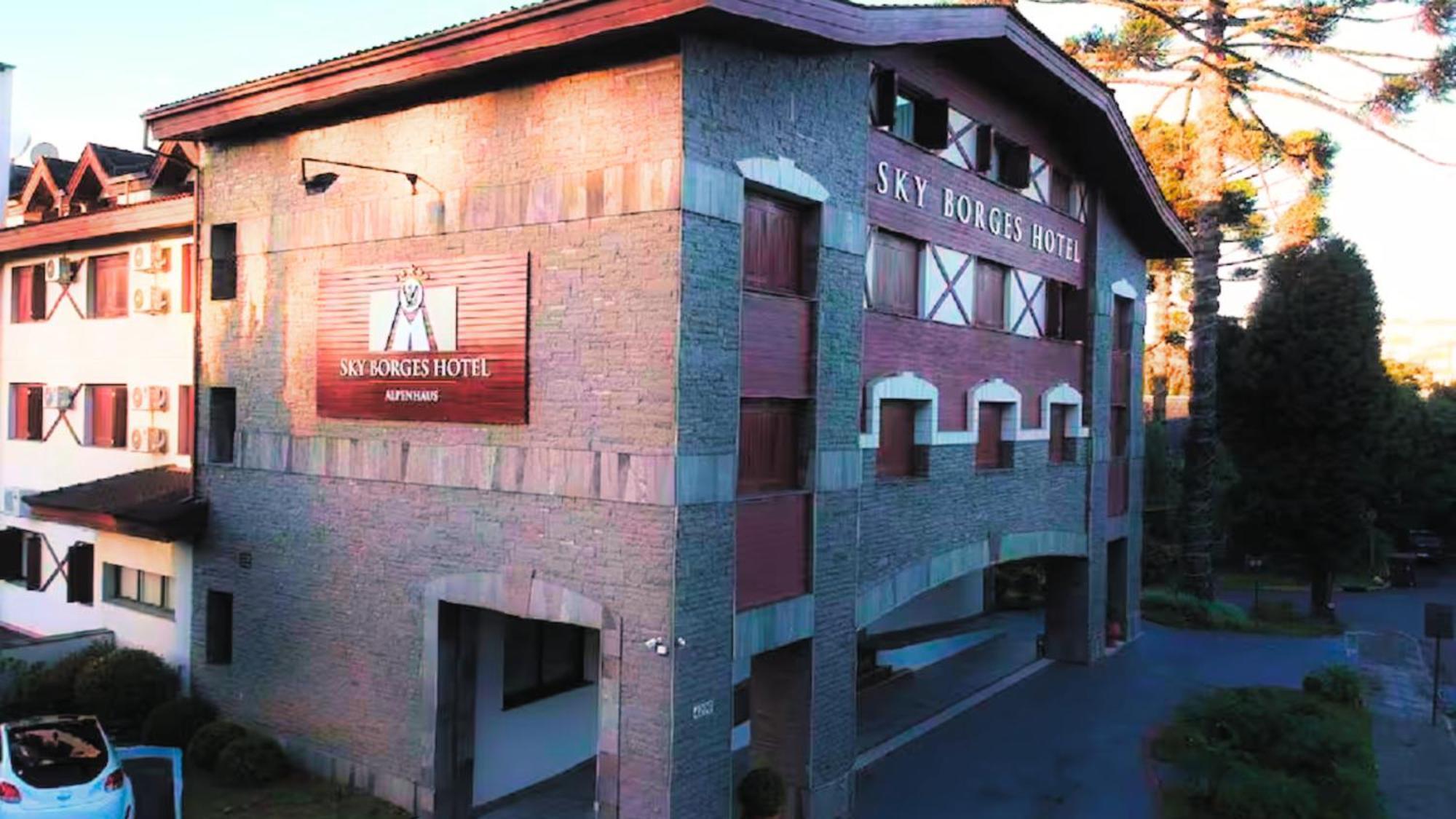 Apart-Hotel Em Gramado, Padrao 4 Estrelas, No Centro Buitenkant foto