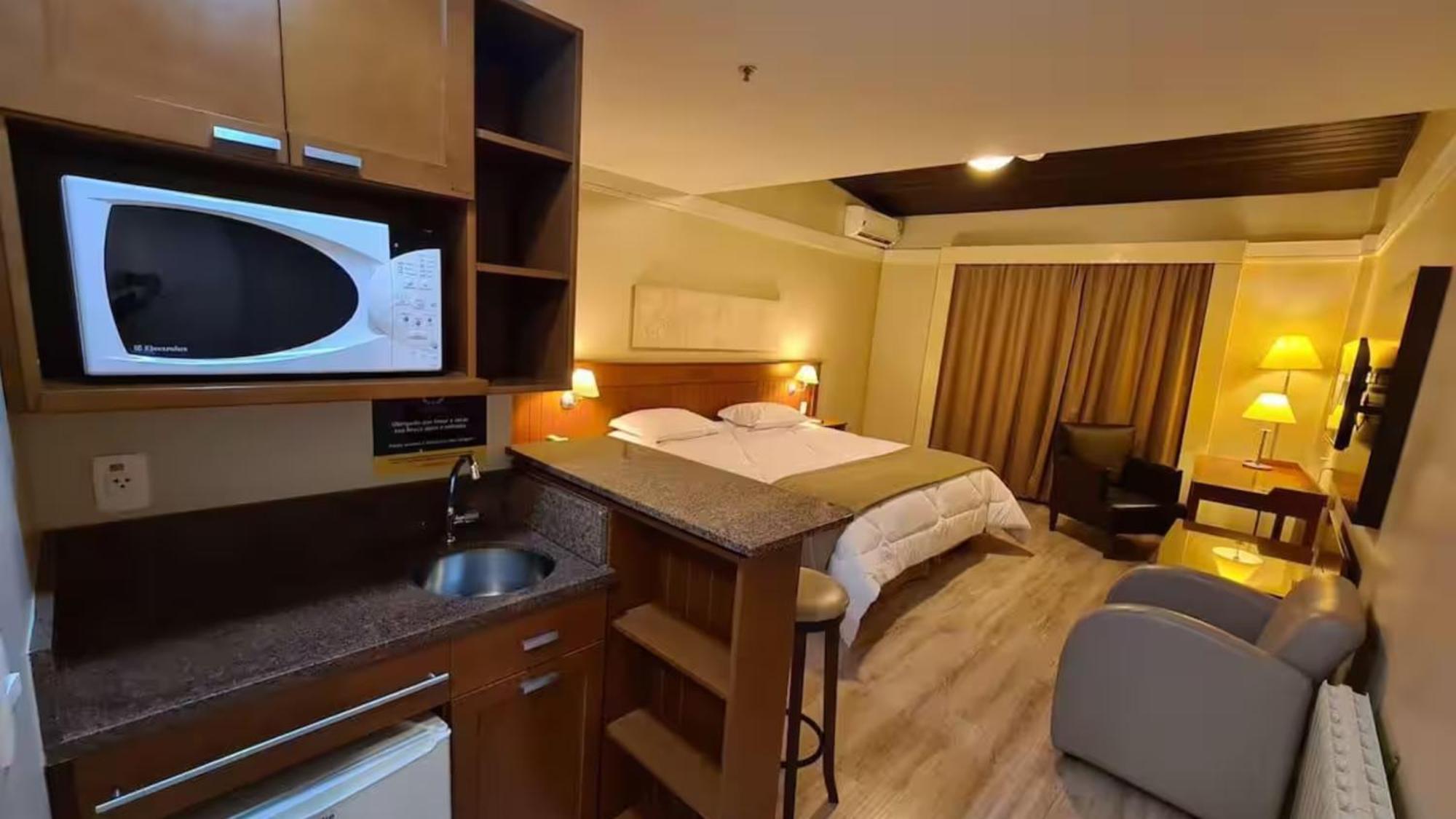 Apart-Hotel Em Gramado, Padrao 4 Estrelas, No Centro Buitenkant foto