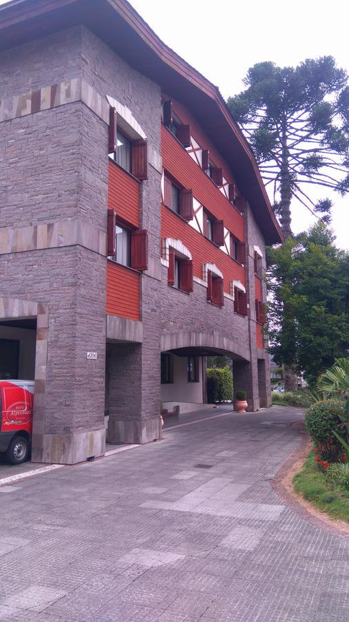 Apart-Hotel Em Gramado, Padrao 4 Estrelas, No Centro Buitenkant foto